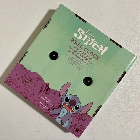 Disney Lilo and Stitch Analog Wall Clock-New in Box - Picture 4 of 5